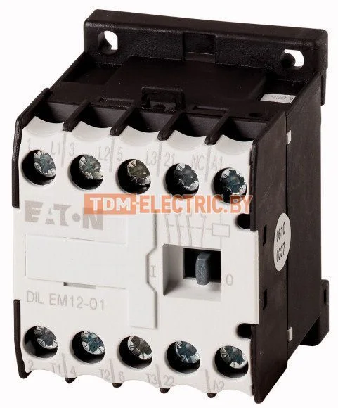 DILEM12-01(110V50Hz) — Миниконтактор 12А, управляющее напряжение 110В (AC), 1НO доп. контакт, категория применения AC-3, АС4