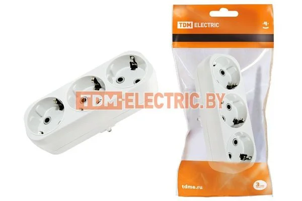 Блок на 3 гнезда 2П+З плоский 16А 250B TDM SQ1806-0033
